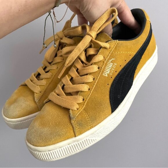 Puma Yellow Black Suede Classic Sneakers - 5.5-6US - Picture 4 of 10